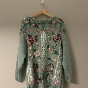 Vintage hand knit sweater